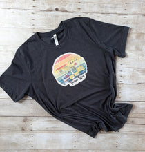 Load image into Gallery viewer, Vintage Wolf T shirt